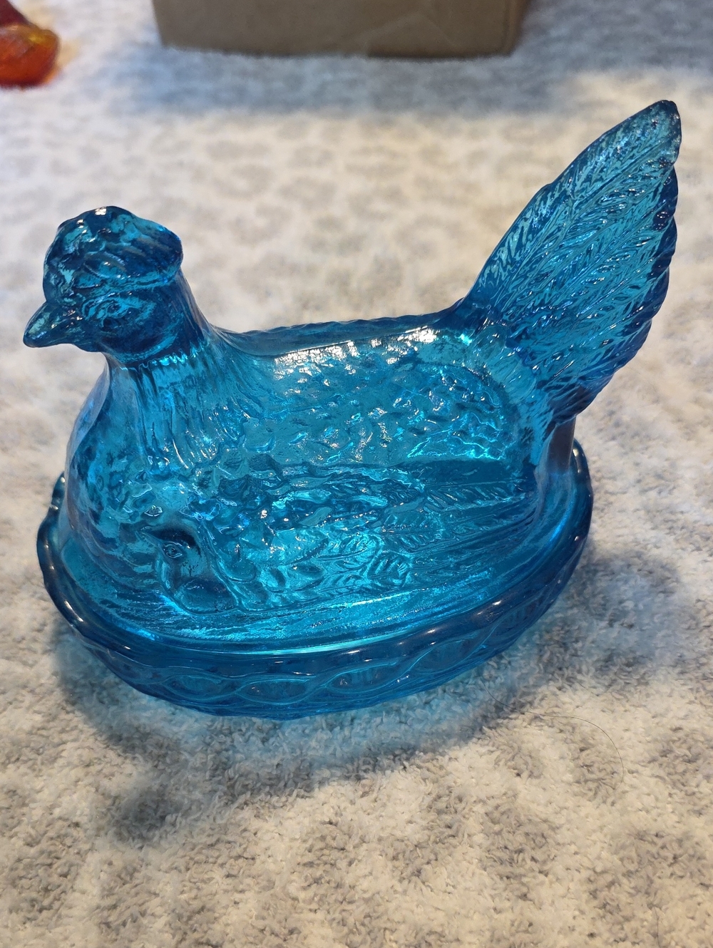 VTG Large L.E. Smith Capri Blue Glass Hen on Nest 6" Covered Dish